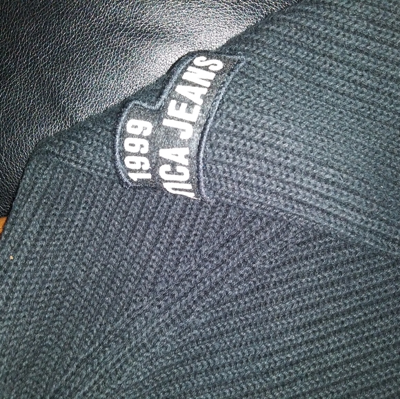 Vintage Nautica Jeans Co. 1/4 ZIP Sweater - Picture 2 of 4